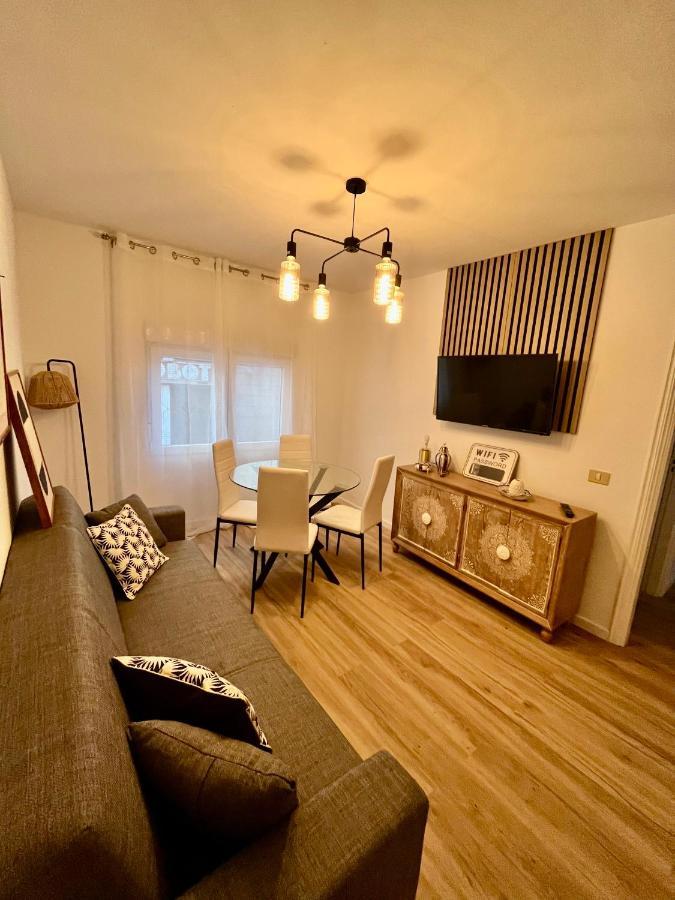 Cornelias Home Los Cristianos  Exteriör bild